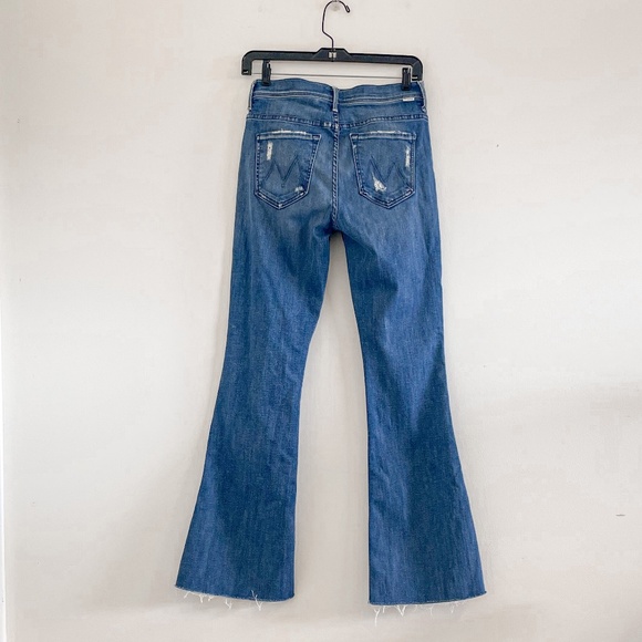 Mother The Weekender Fray Flare Jeans in Graffiti Girl 26 - Picture 8 of 12